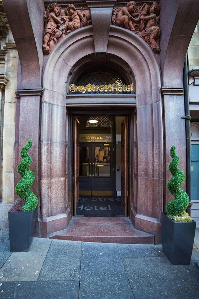 Hotel Grey Street 4*